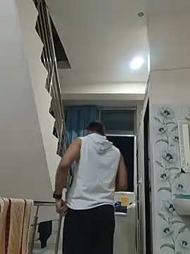 KISHAN_KI_RANDI_BNEGI_KYA: διαδικτυακό σόου στην κάμερα