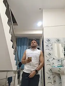 عرض كام KISHAN_KI_RANDI_BNEGI_KYA
