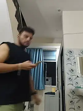KISHAN_KI_RANDI_BNEGI_KYA's Webcam Show
