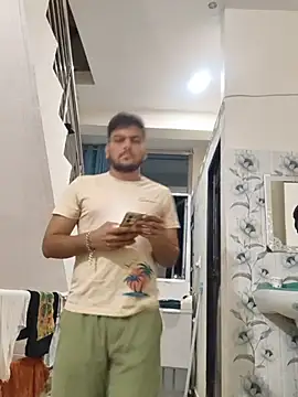 KISHAN_KI_RANDI_BNEGI_KYA Pertunjukan Webcam