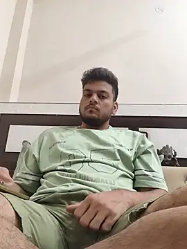 KISHAN_KI_RANDI_BNEGI_KYA webcam show