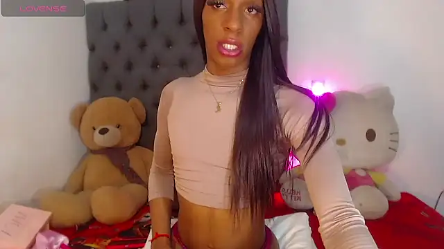 lucianadolll – webcam-show