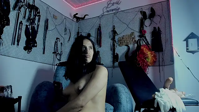 Show modela Evil_sammy na web-kameri