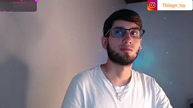 Thhiago_tayn Webbikameraesitys