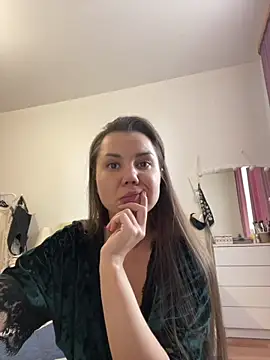 XXX chat uživo modela MiraMiss