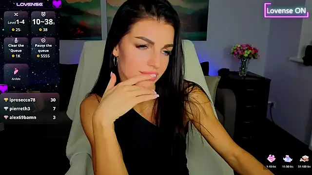Chat XXX en directo de Angelina_Clarks