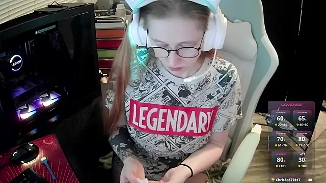 Živý XXX chat LilyFoxxx
