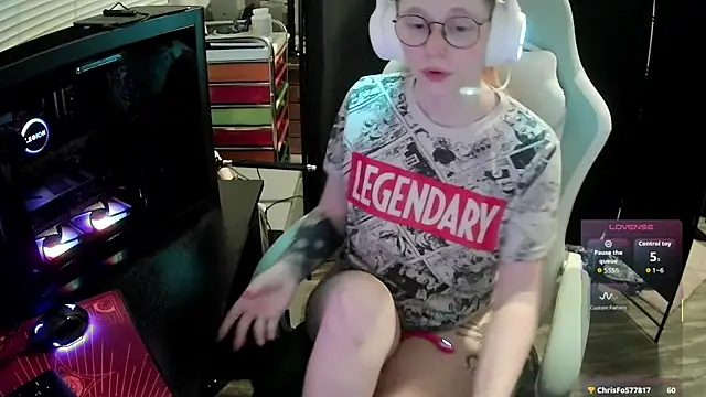 Pertunjukan Kamera Web LilyFoxxx