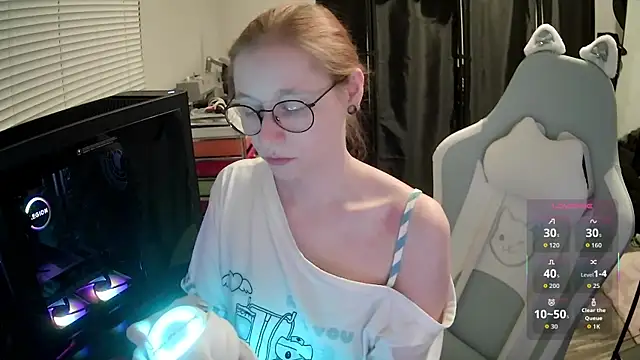 LilyFoxxx's Webcam Show