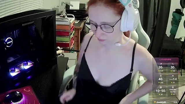 LilyFoxxx's Webcam Show
