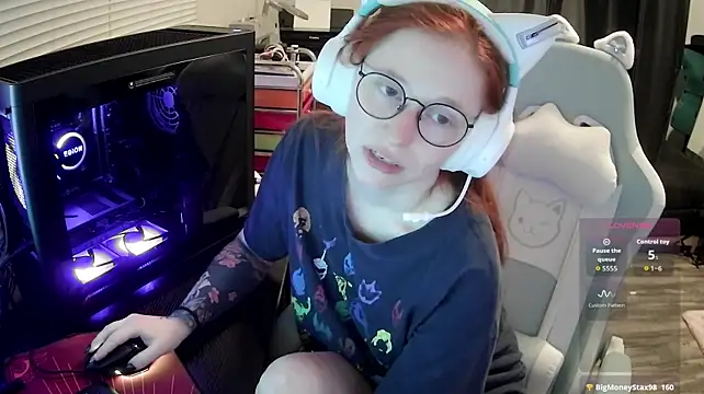 LilyFoxxx's Webcam Show