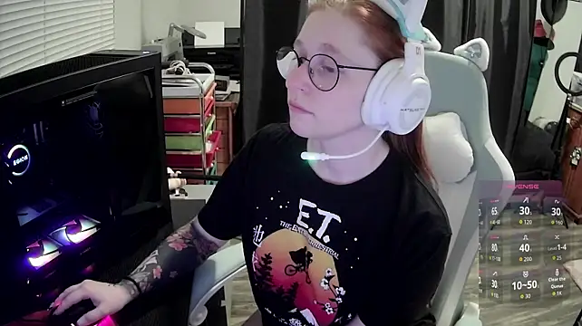 Živý XXX chat LilyFoxxx