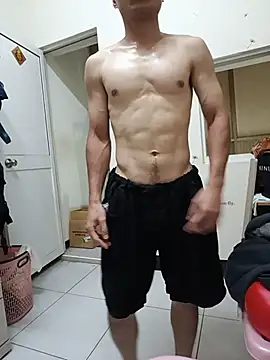chiata410 Adlı Modelin Canlı XXX Sohbeti