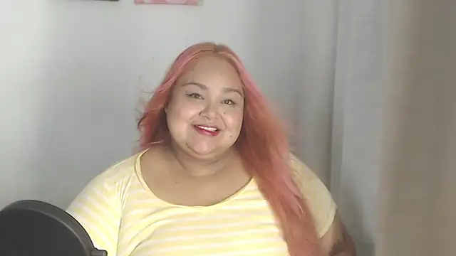 צ'אט XXX בשידור חי של lovemyfatpussy