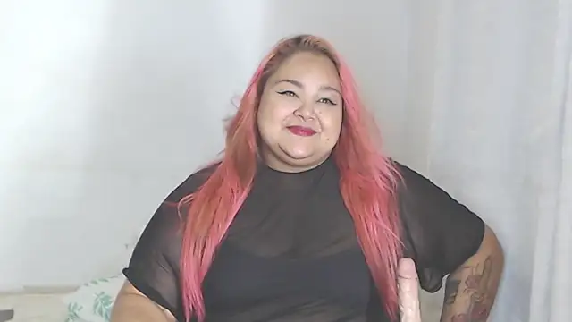 lovemyfatpussy Show in webcam