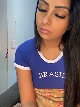 Show de bbzinharosa na webcam