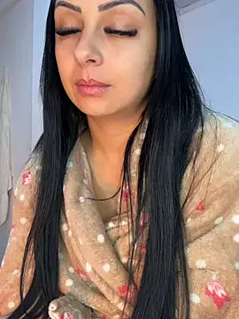 Show de bbzinharosa na webcam
