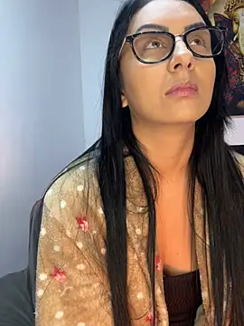 Show de bbzinharosa na webcam