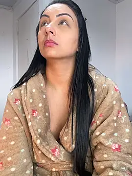 Show de bbzinharosa na webcam