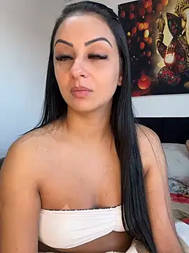 Show de bbzinharosa na webcam