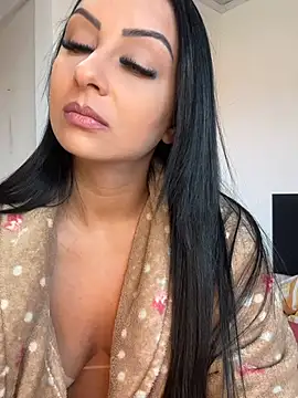 Show de bbzinharosa na webcam