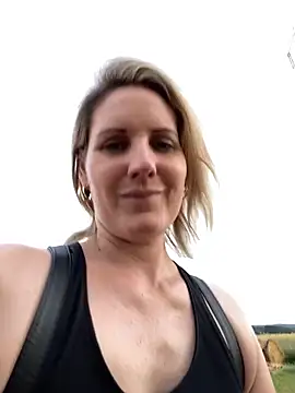 NoraNoxx Webcam-Show