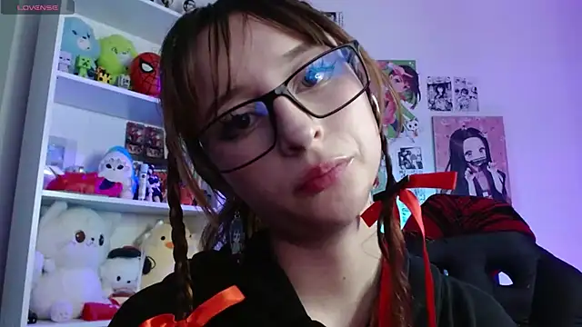 Živá chatovací místnost CelesteAyase