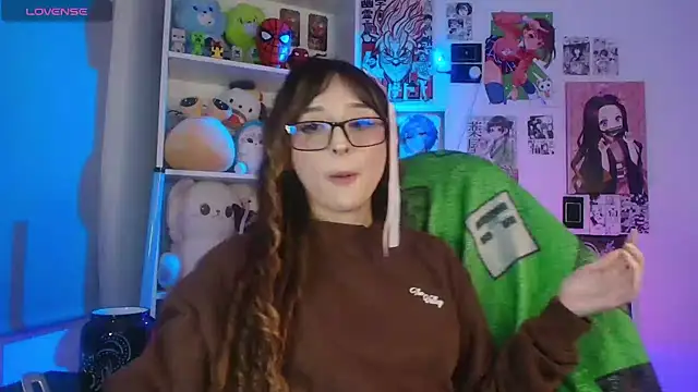 Chat +18 de CelesteAyase ao vivo