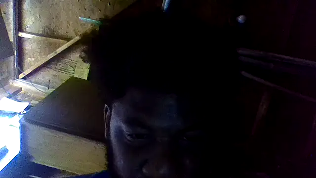 הופעת וובקאם של dvaughn3117