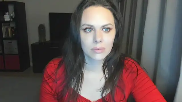 MollyCheiz élő XXX-chatje