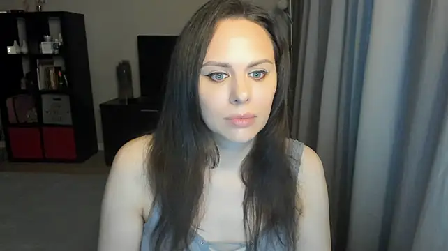 MollyCheiz Adlı Modelin Canlı XXX Sohbeti