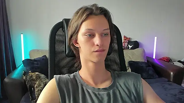 Ostin_meow Adlı Modelin Web Kamerası Şovu