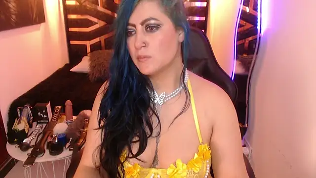scarleth_blue's Webcam Show