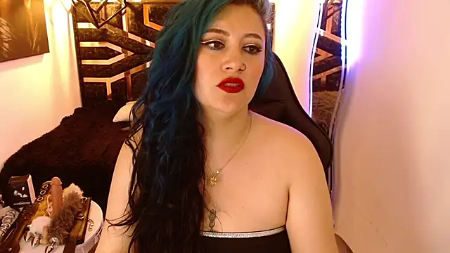 scarleth_blue Show in webcam