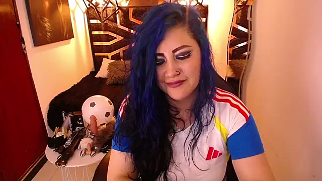 scarleth_blue's Webcam Show