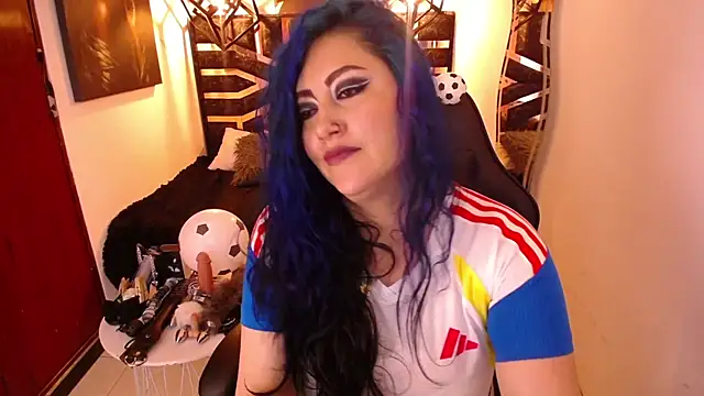 scarleth_blue's Webcam Show