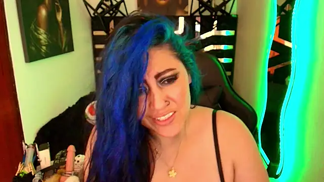 scarleth_blue's Webcam Show