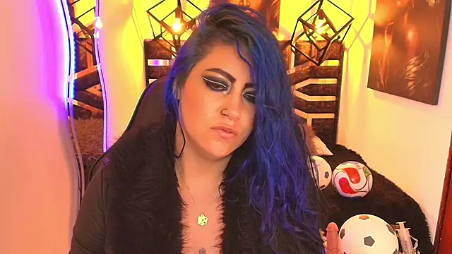 scarleth_blue's Webcam Show