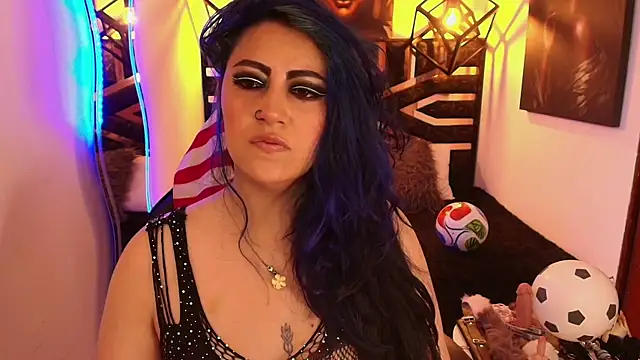 scarleth_blue Show in webcam