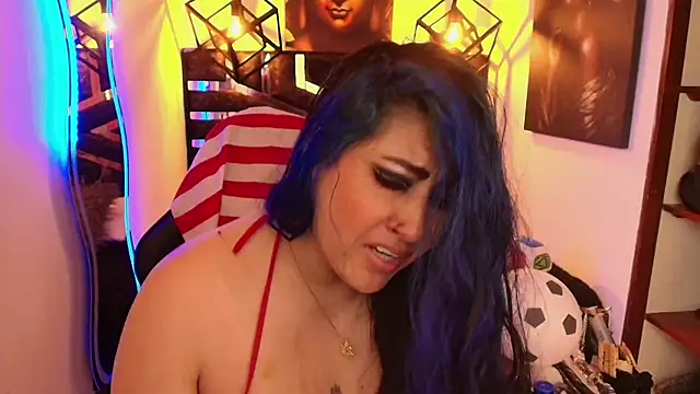 scarleth_blue's Webcam Show