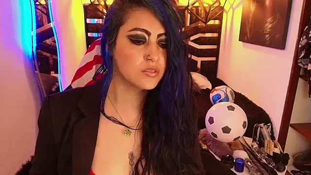scarleth_blue Show in webcam