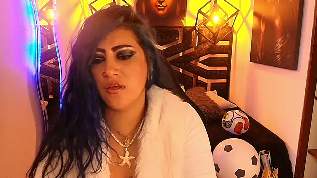 scarleth_blue Show in webcam