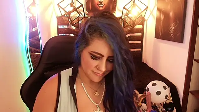 scarleth_blue's Webcam Show