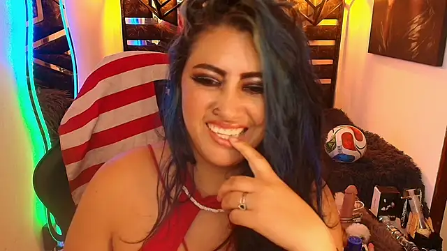 scarleth_blue's Webcam Show