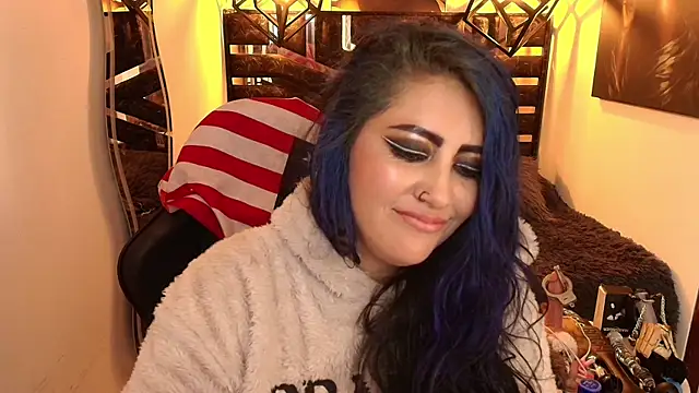 scarleth_blue's Webcam Show
