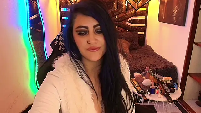 scarleth_blue Adlı Modelin Web Kamerası Şovu