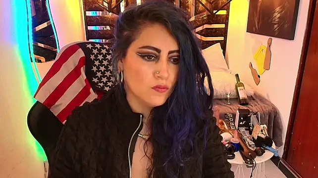 scarleth_blue's Webcam Show