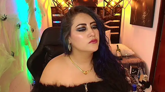 scarleth_blue's Webcam Show