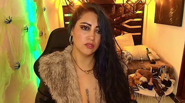 scarleth_blue's Webcam Show