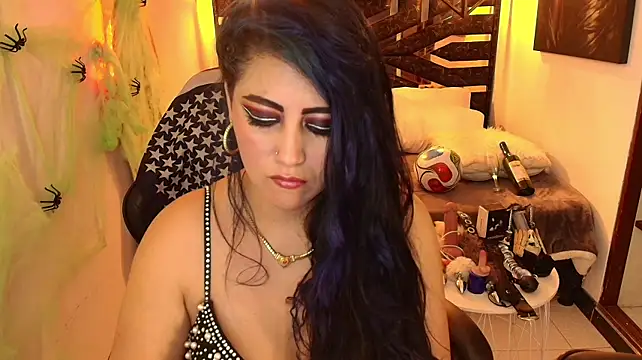scarleth_blue's Webcam Show